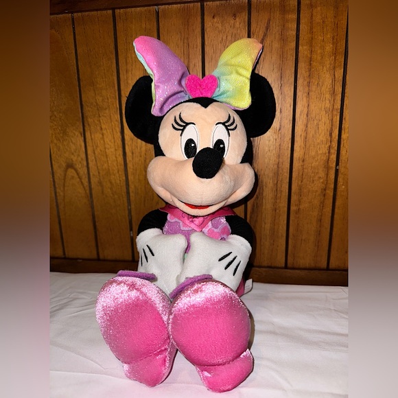ππΈSINGING DISNEY MINNIE MOUSE COLLECTION πΈ π - Picture 1 of 13